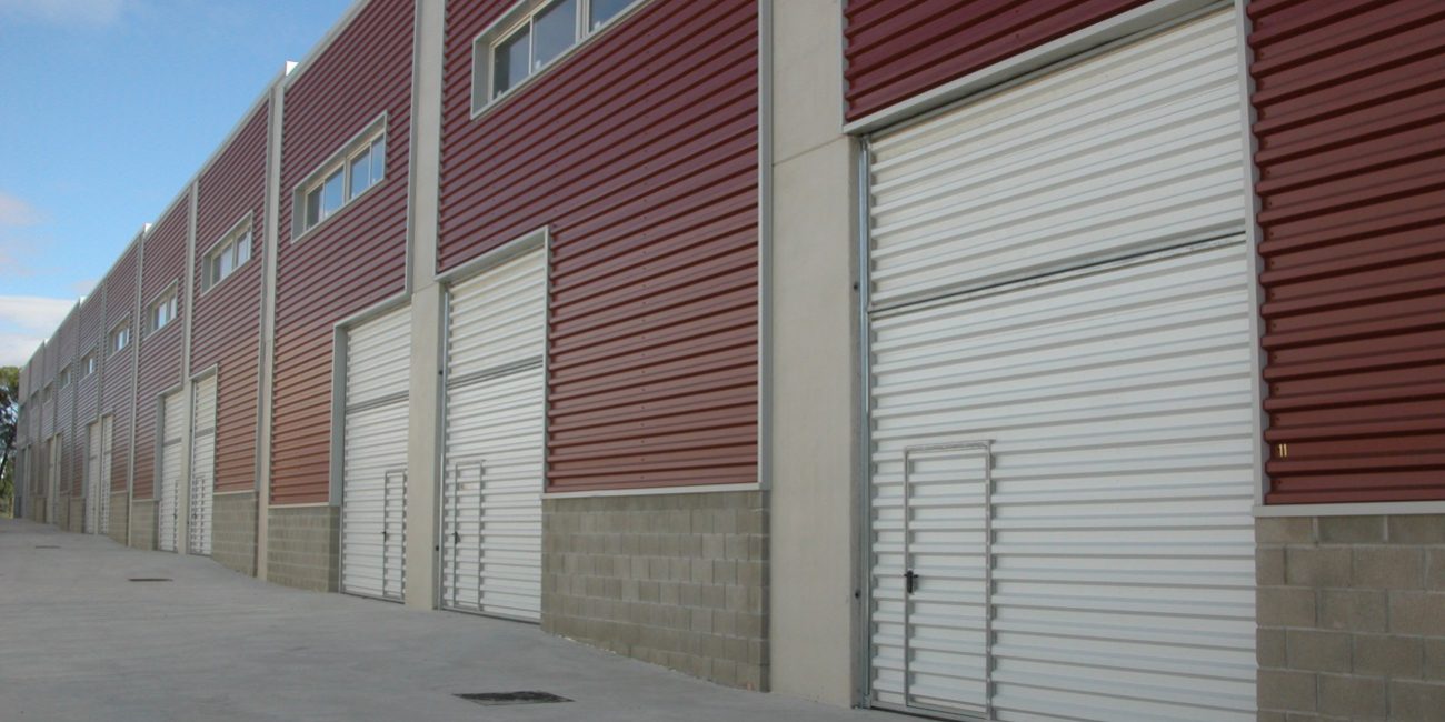 puertas industriales basculantes